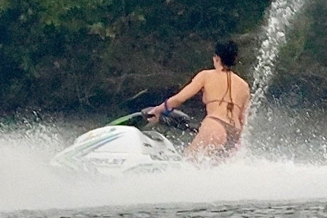 Access_Kardashian_4.jpg