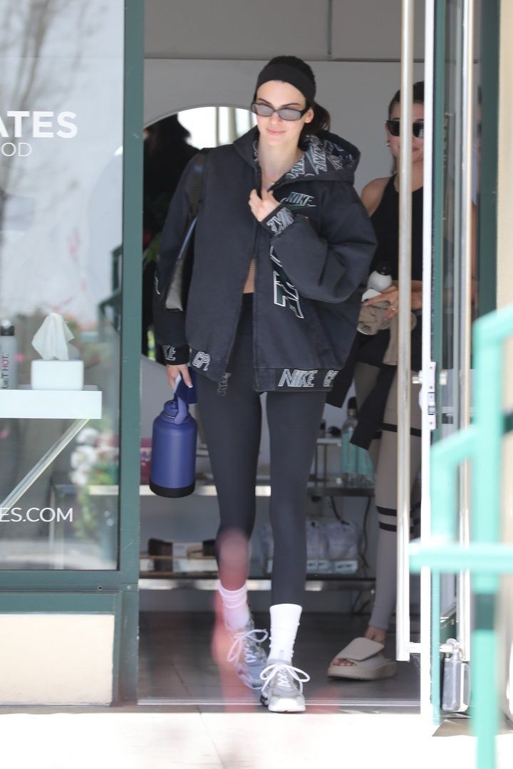 Access_Kardashians_002.jpg