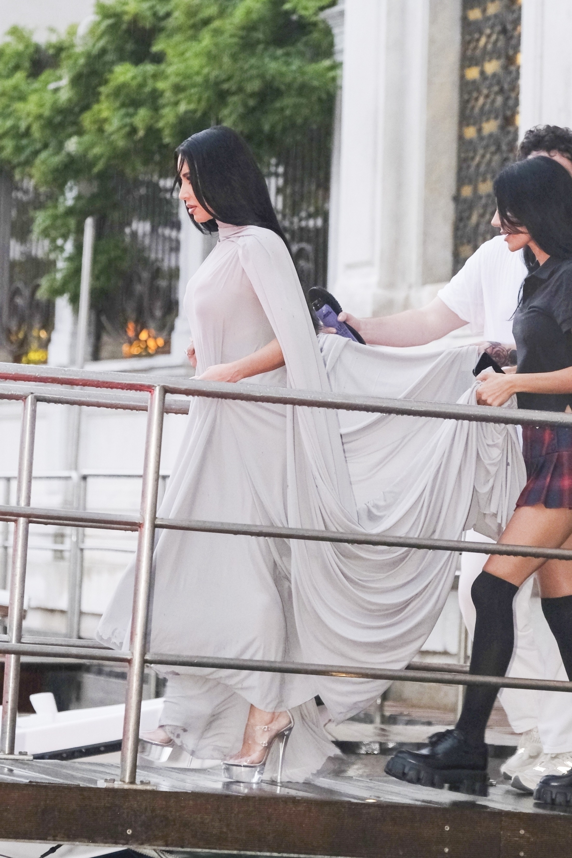 Access_Kardashian_6.jpg