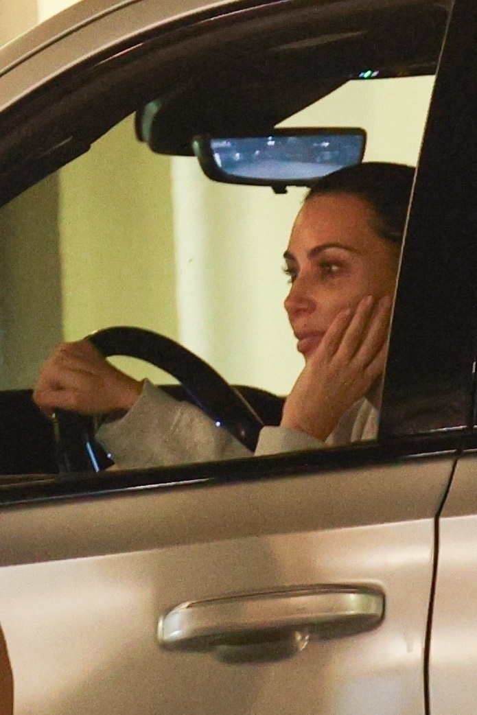 Access_Kardashian_2.jpg