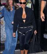 Access_Kardashian_10.jpg