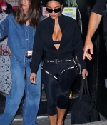 Access_Kardashian_9.jpg