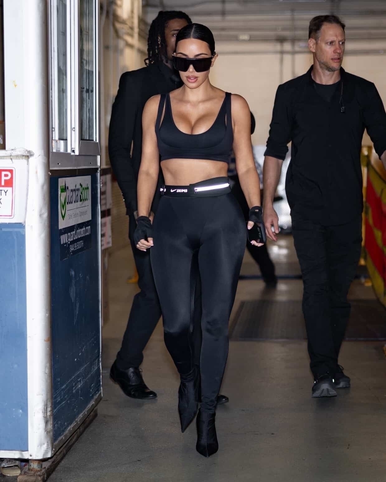 Access_Kardashian_6.jpg