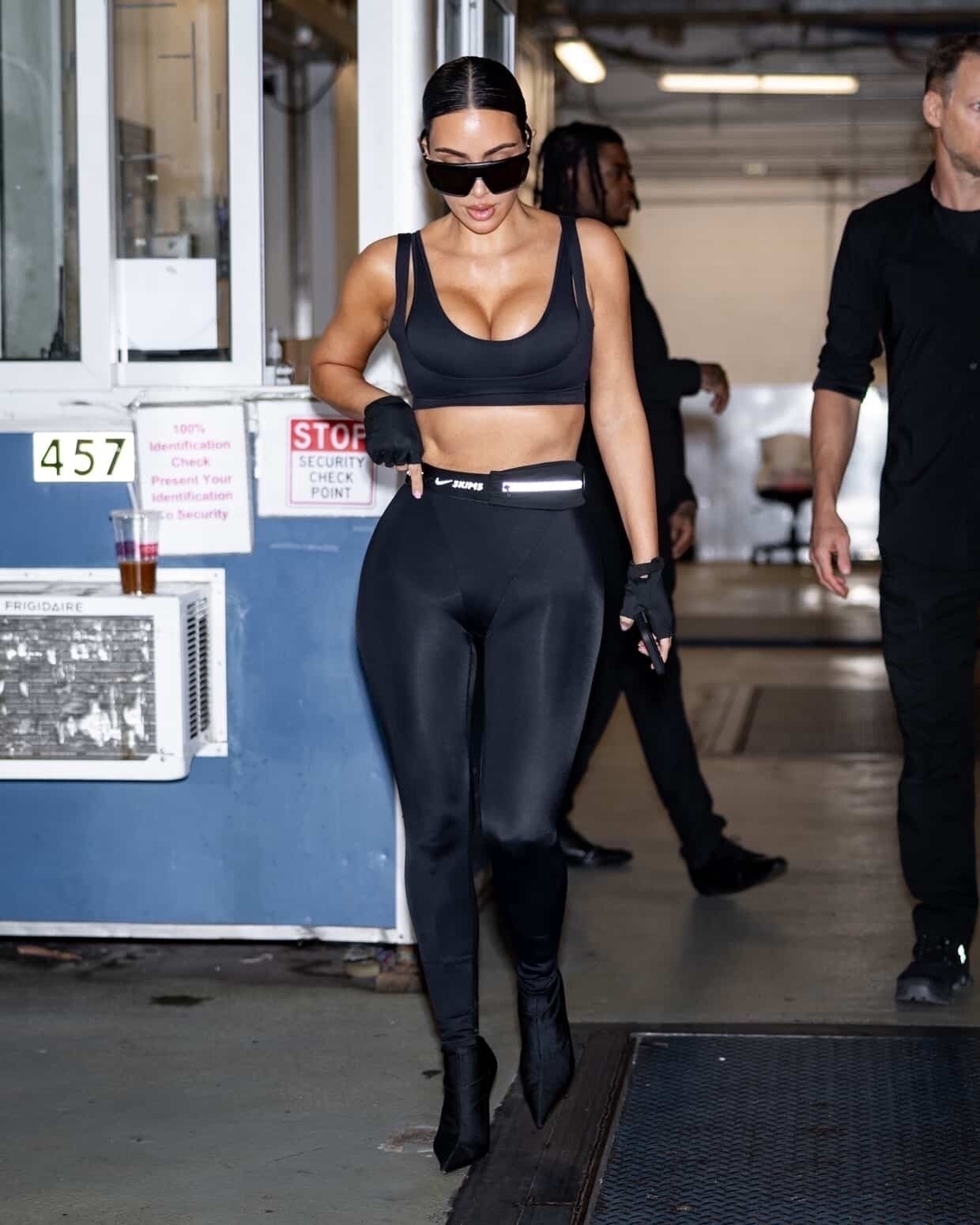 Access_Kardashian_8.jpg