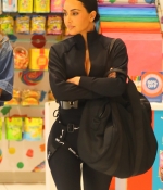 Access_Kardashian_5.jpg