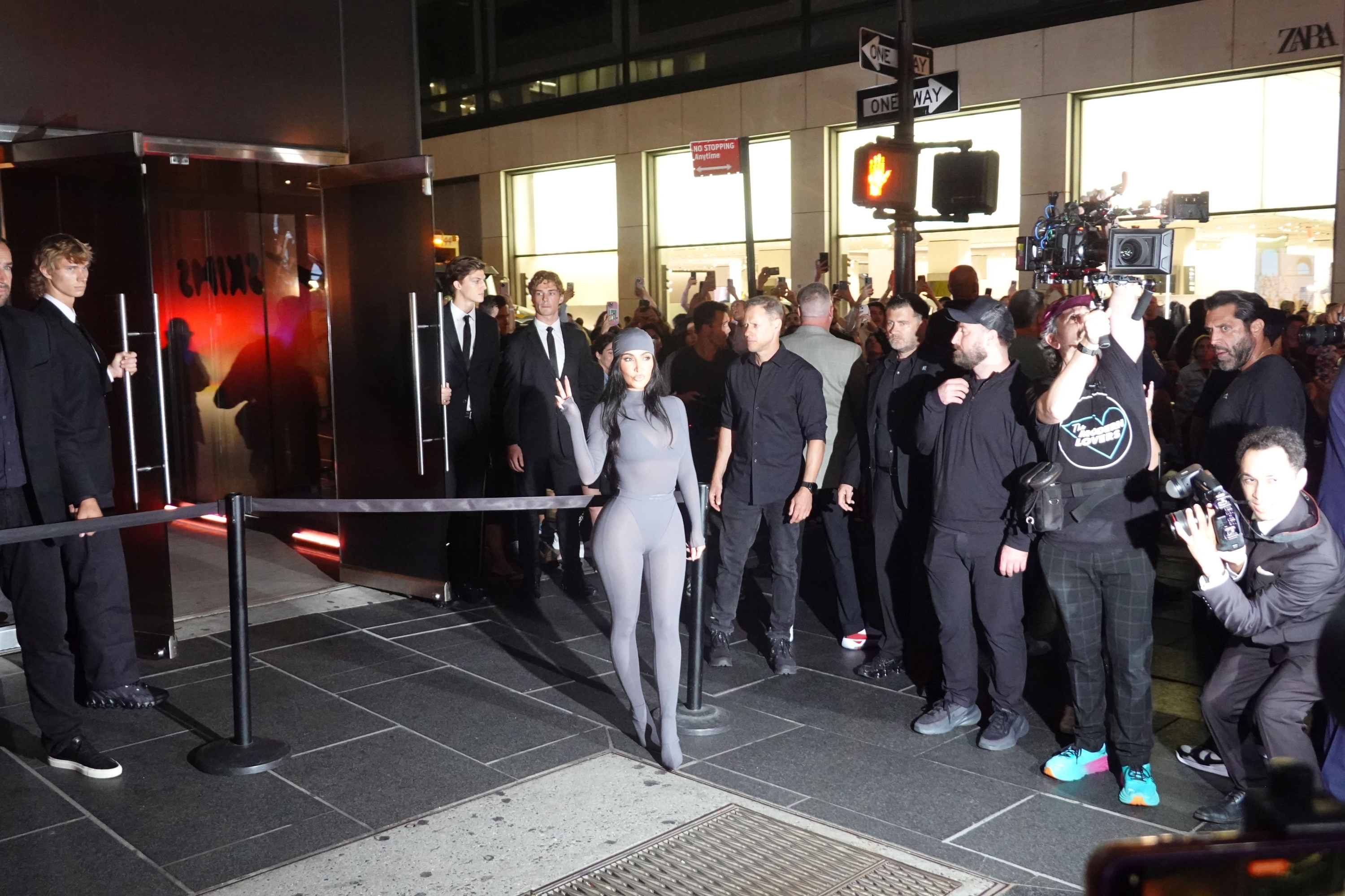 Access_Kardashian_78.jpg