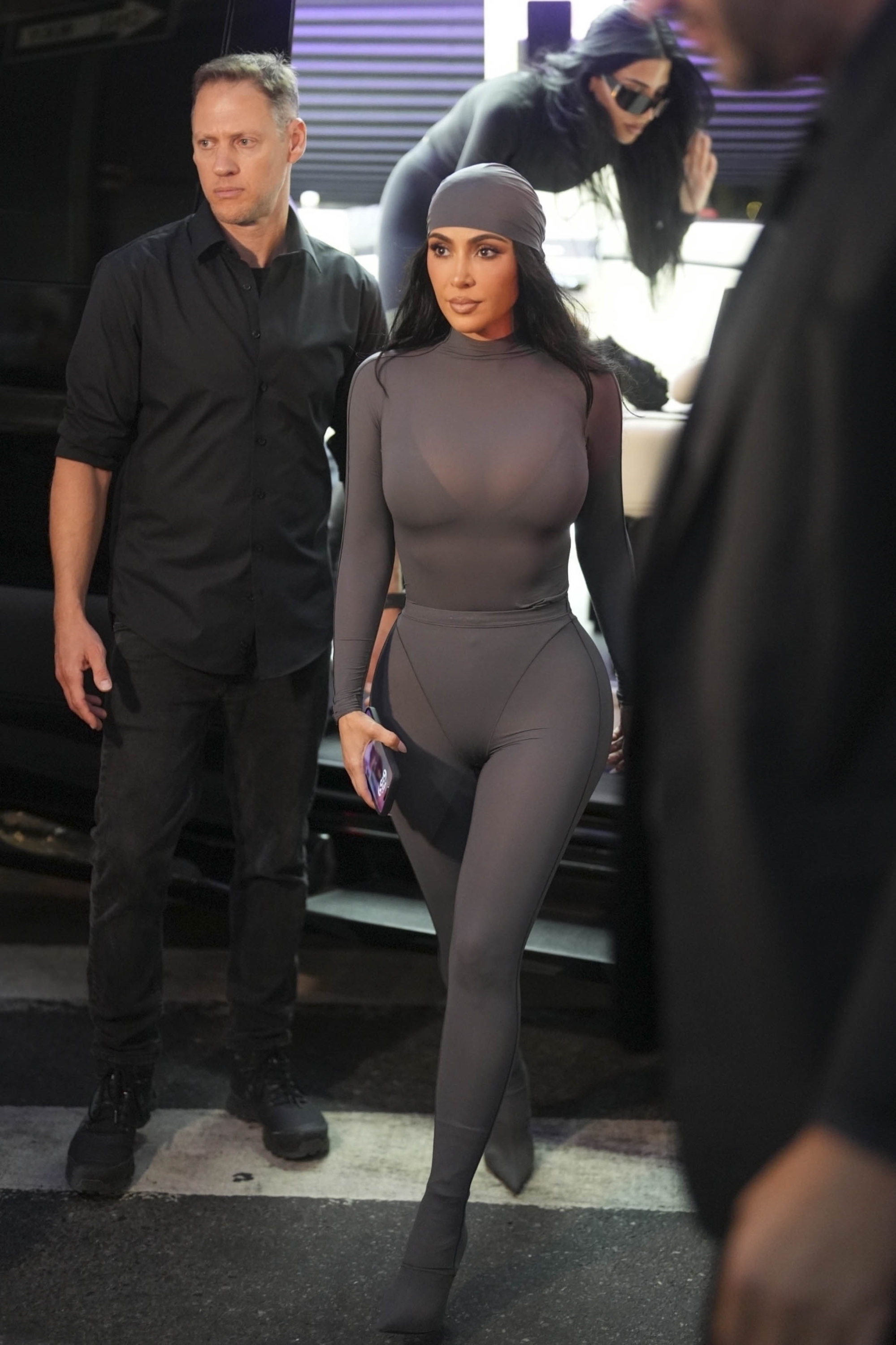 Access_Kardashian_95~0.jpg