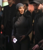Access_Kardashian_96~0.jpg