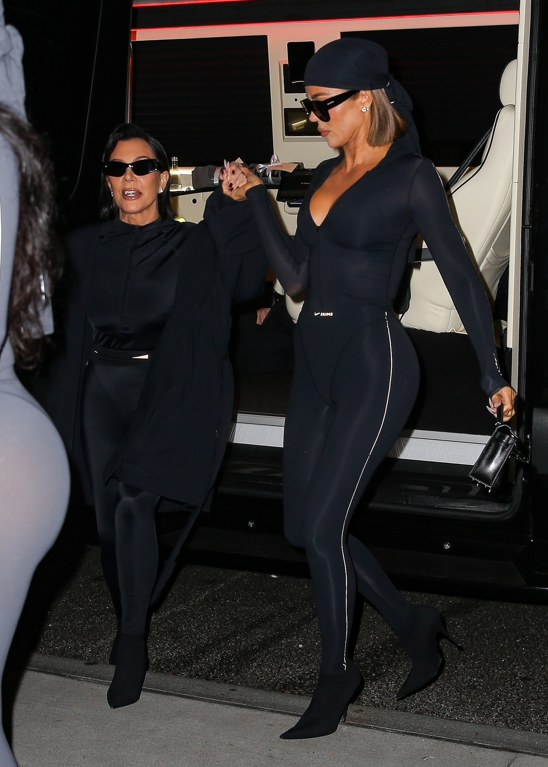 Access_Kardashian_28.jpg