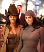 Access_Kardashian_40.jpg