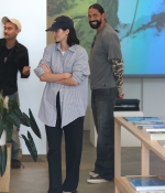 Access_Kardashian_43.jpg
