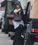 Access_Kardashian_2.jpg