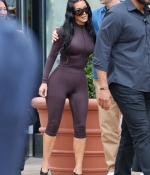Access_Kardashian_2.jpg