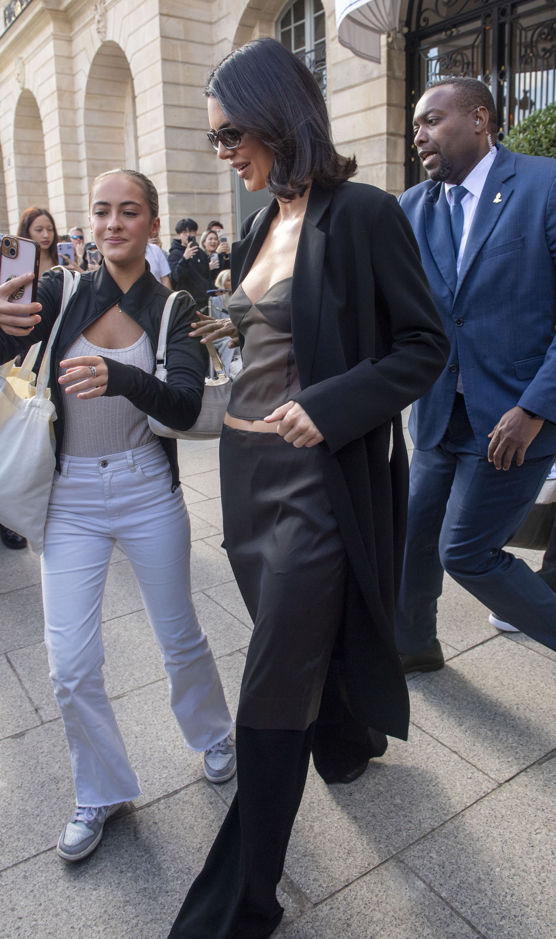 Access_Kardashian_103~0.jpg
