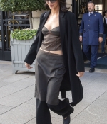 Access_Kardashian_97~0.jpg