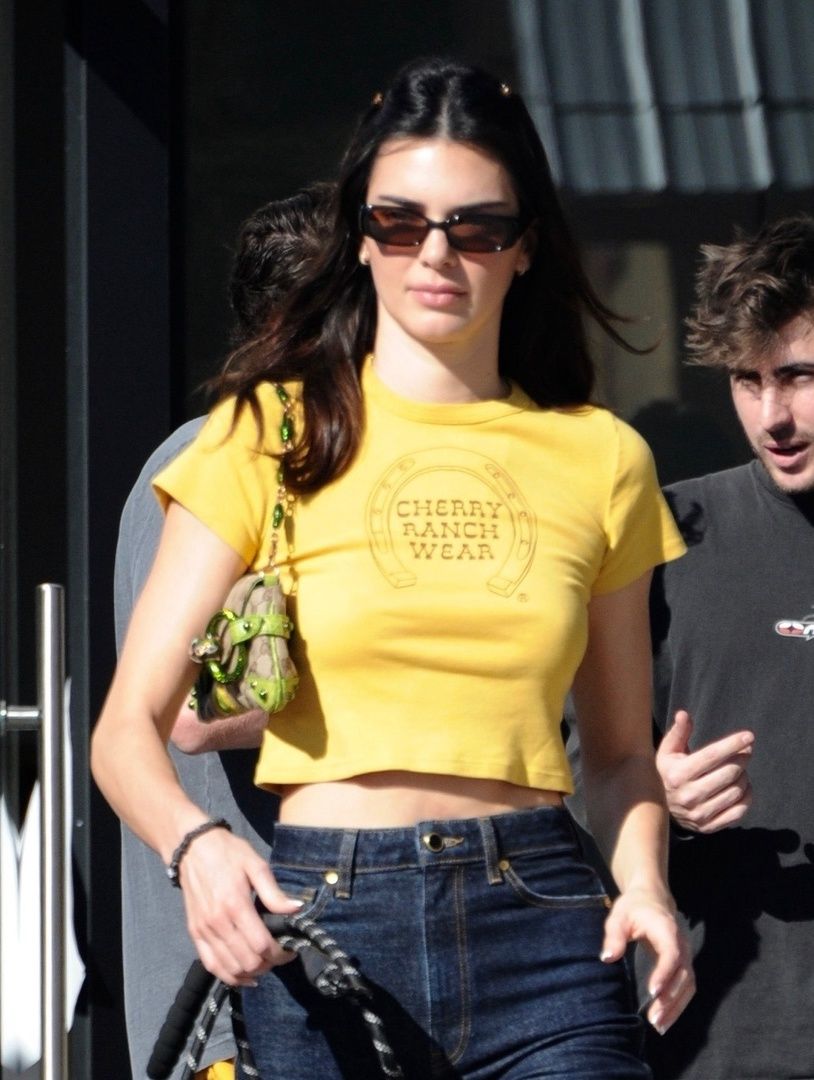 Access_Kardashians_001.jpg