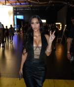 Access_Kardashian_4.jpg