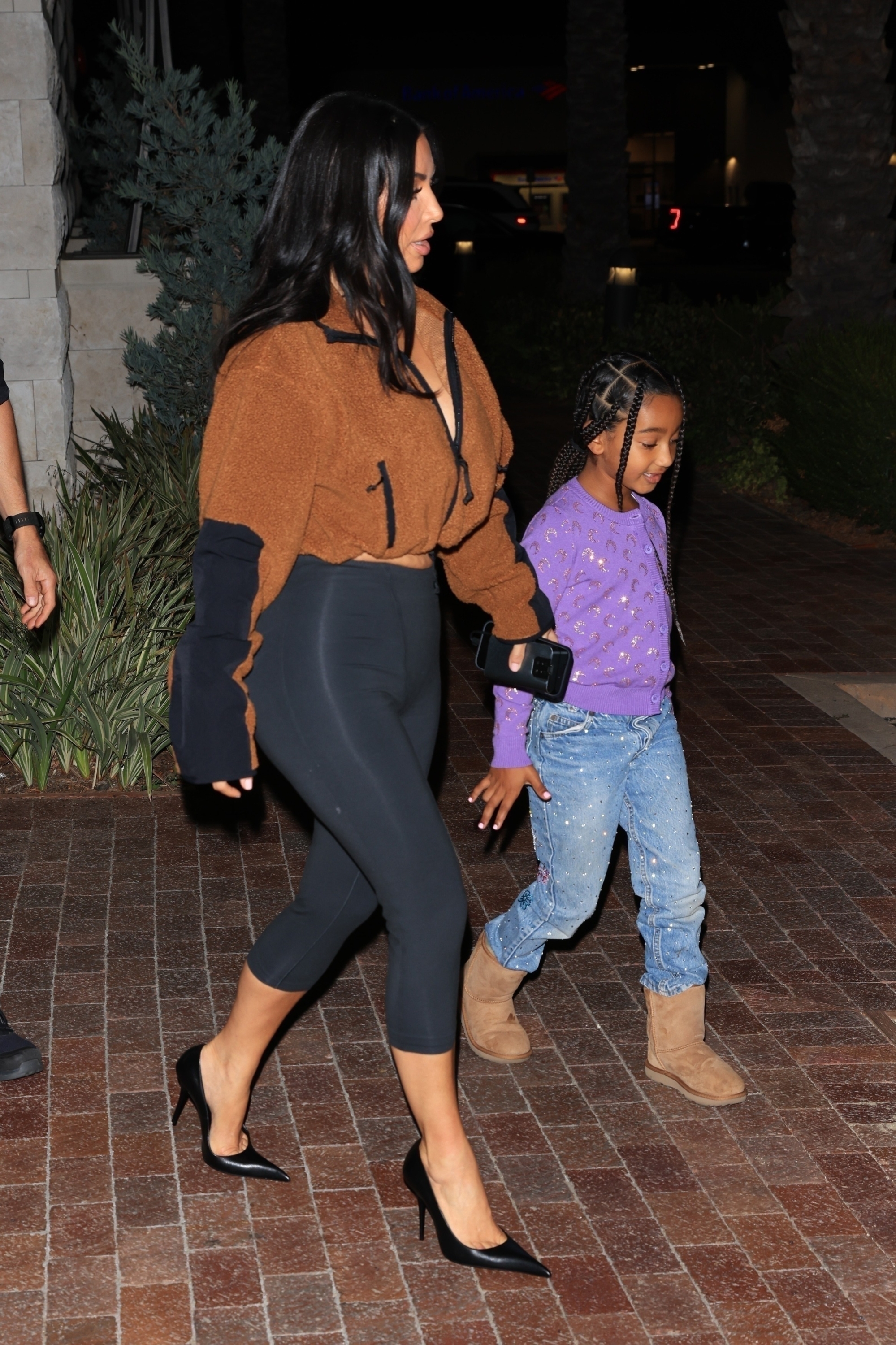 Access_Kardashian_18.jpg