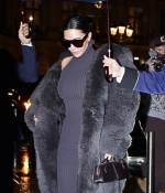 Filename=Access_Kardashian_11.jpg
Filesize=211KiB
Dimensions=480x720
Date added=04.10.25 Access_Kardashian_11.jpg