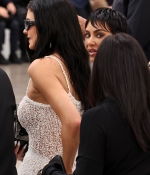 Access_Kardashian_4.jpg