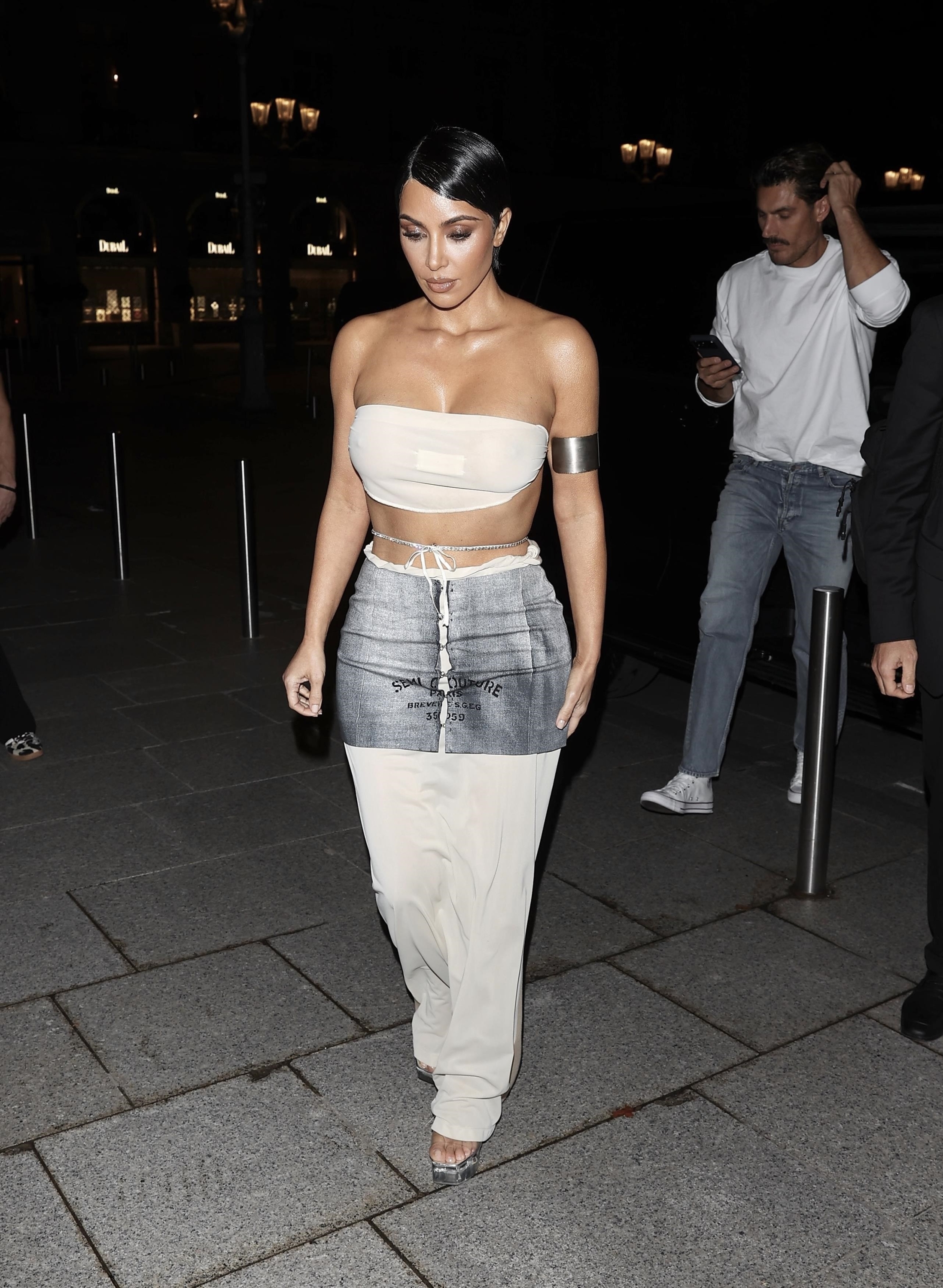 Access_Kardashian_19.jpg