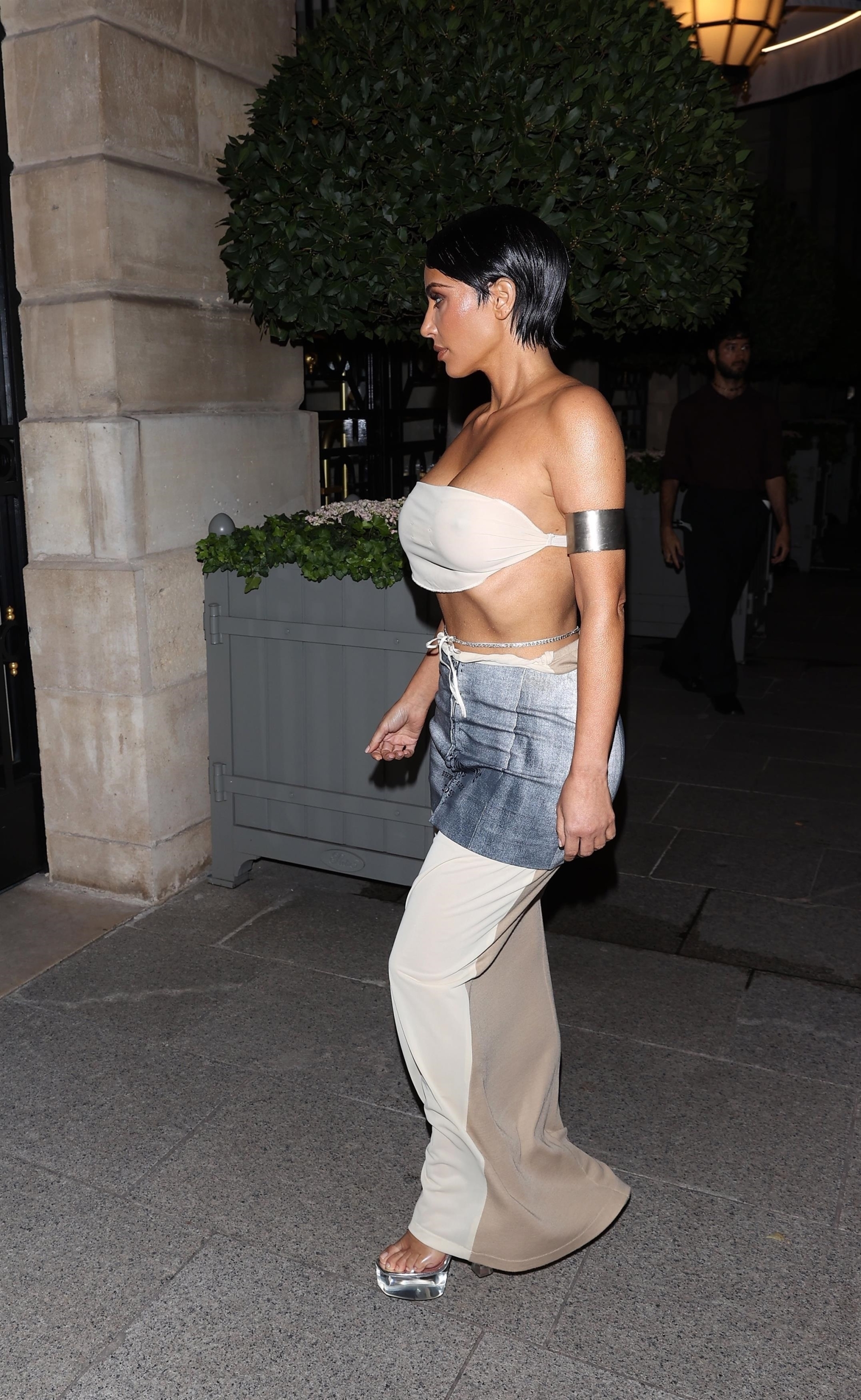 Access_Kardashian_3.jpg