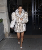 Access_Kardashian_4.jpg