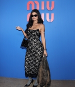 Access_Kardashian_3.jpg