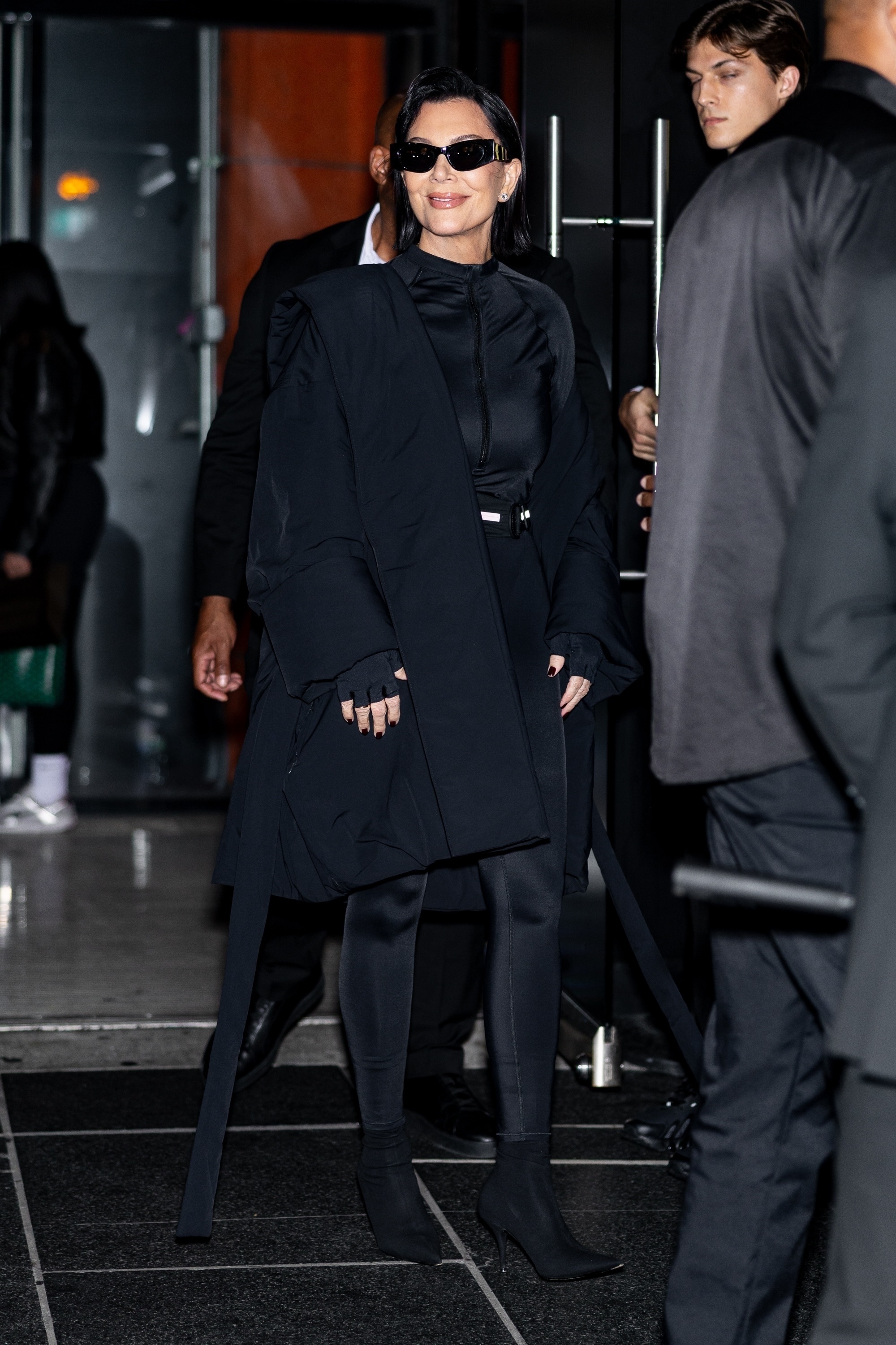 Access_Kardashian_3.jpg