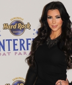 Access_Kardashian_5.jpg