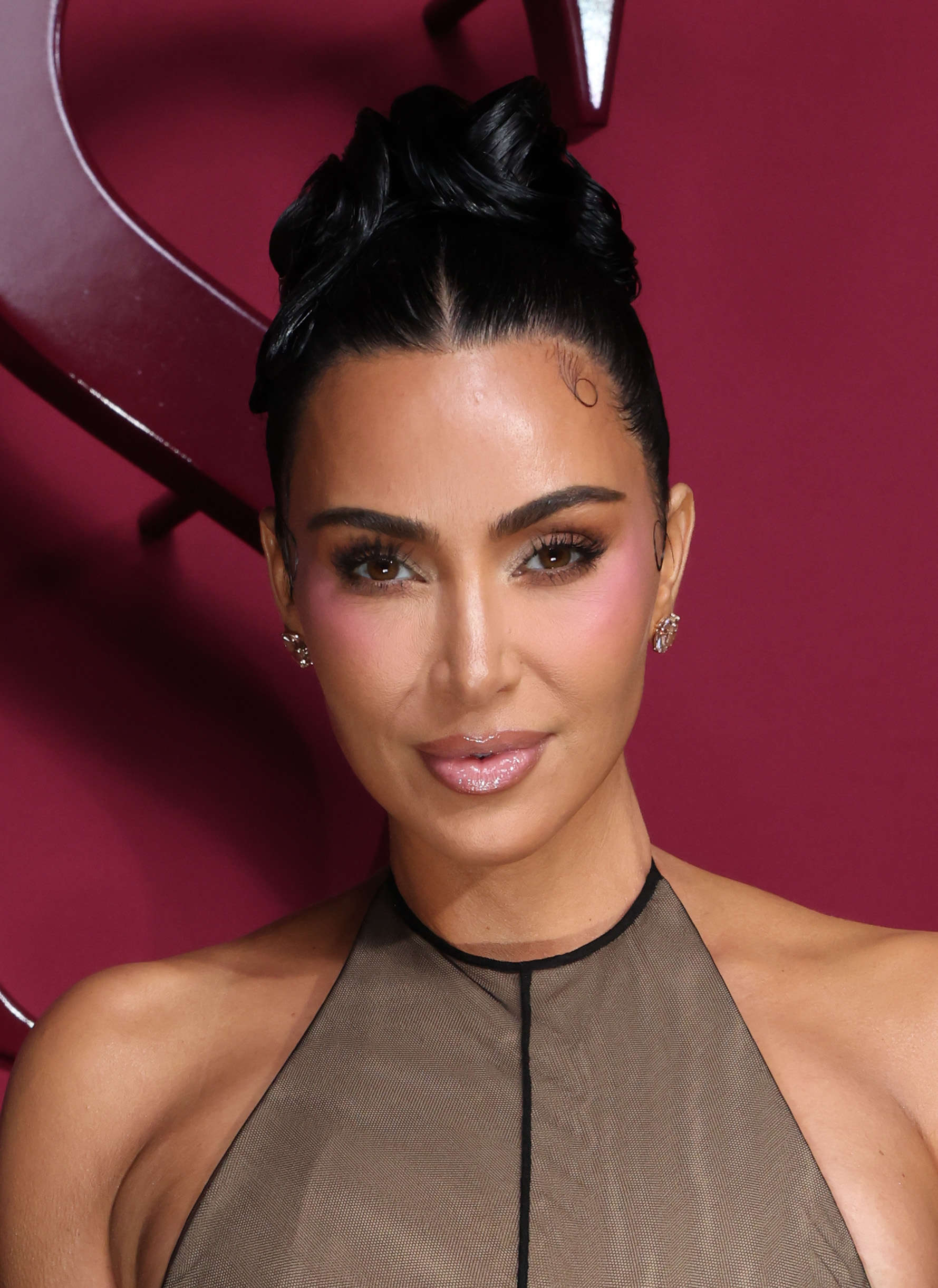 Access_Kardashian_100.jpg