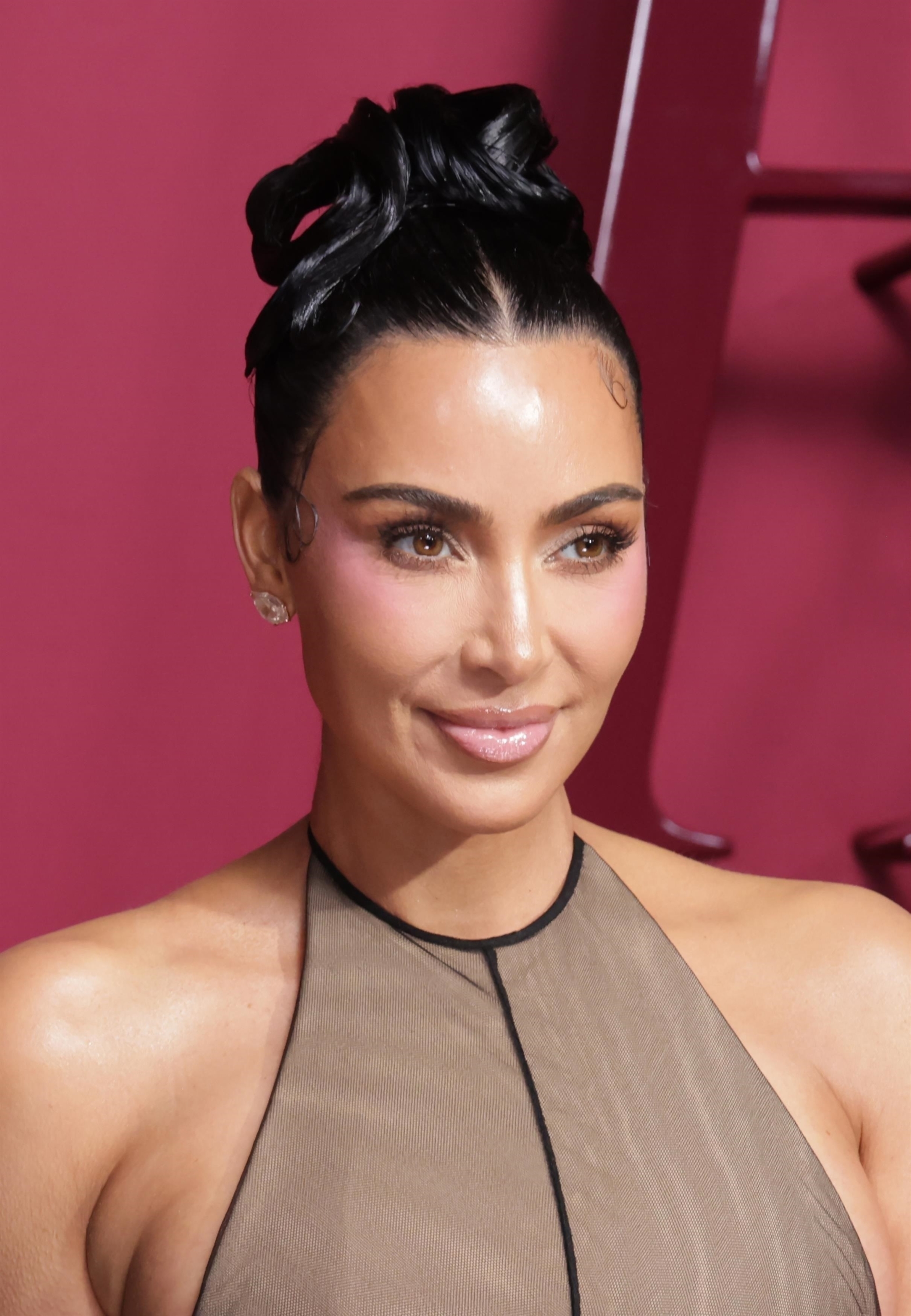 Access_Kardashian_75.jpg