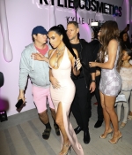 Access_Kardashian_113.jpg