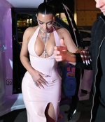 Access_Kardashian_51~0.jpg