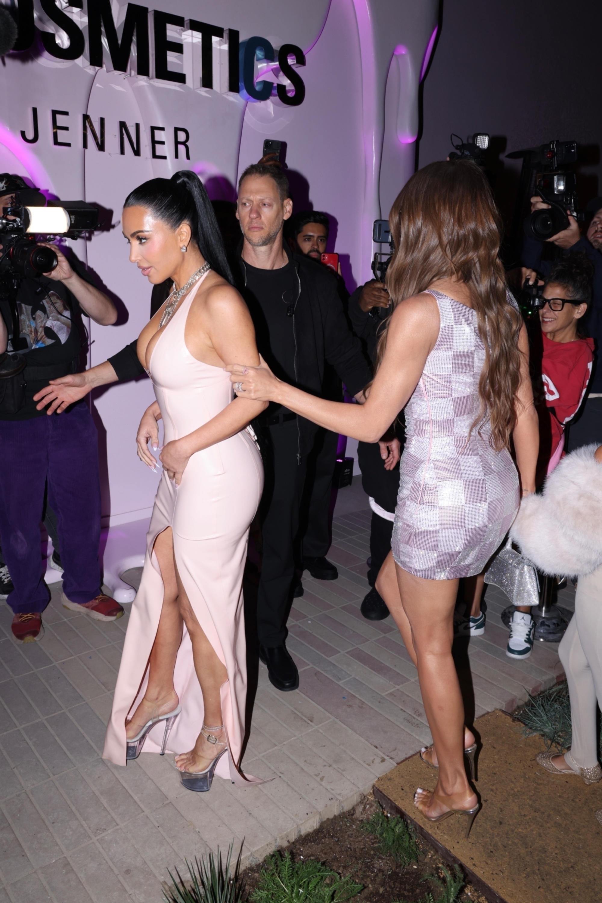 Access_Kardashian_126.jpg