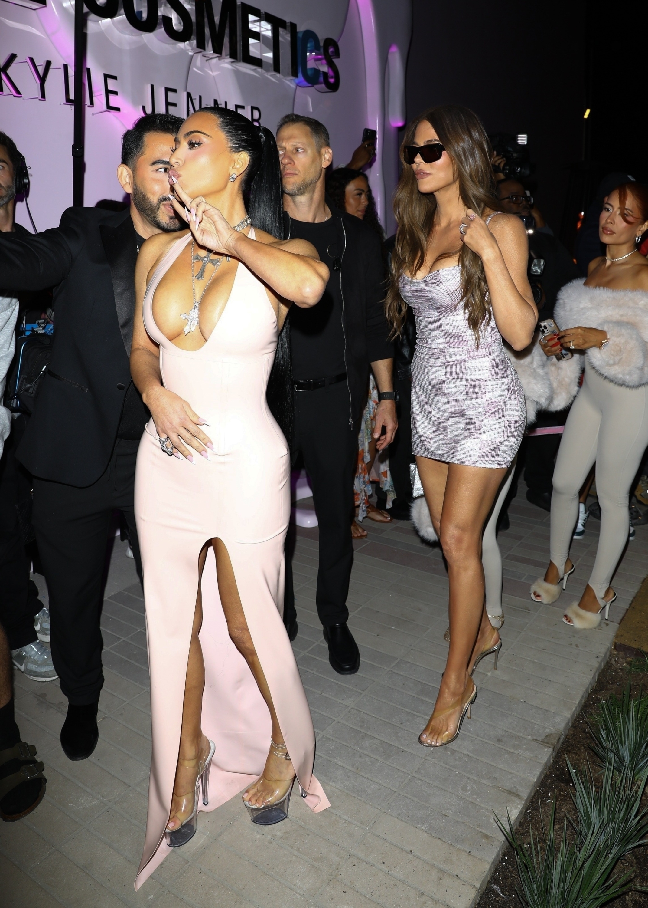 Access_Kardashian_58.jpg