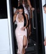 Access_Kardashian_18.jpg