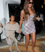 Access_Kardashian_72~0.jpg