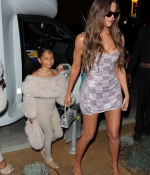Access_Kardashian_74~0.jpg