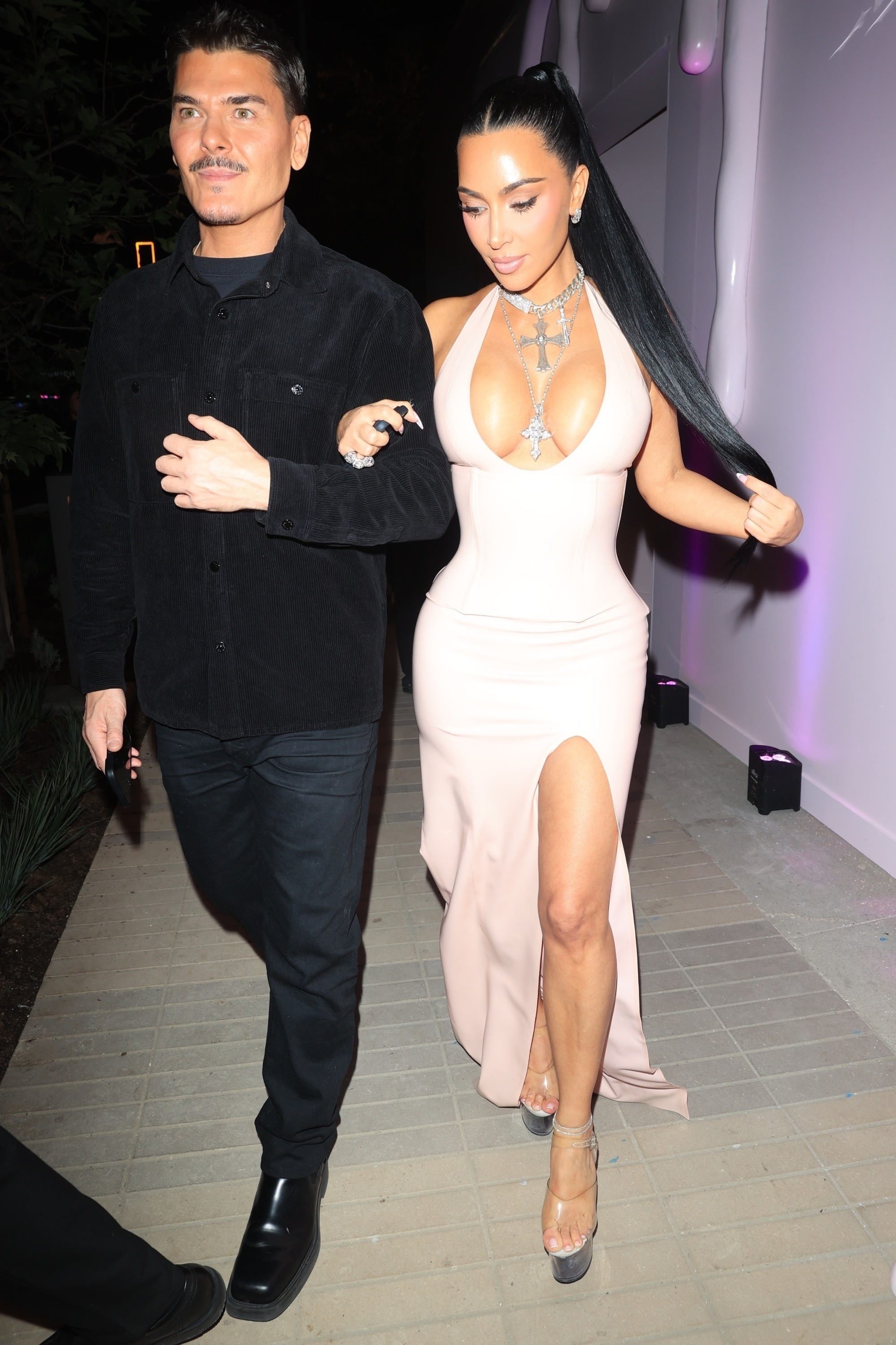 Access_Kardashian_14.jpg