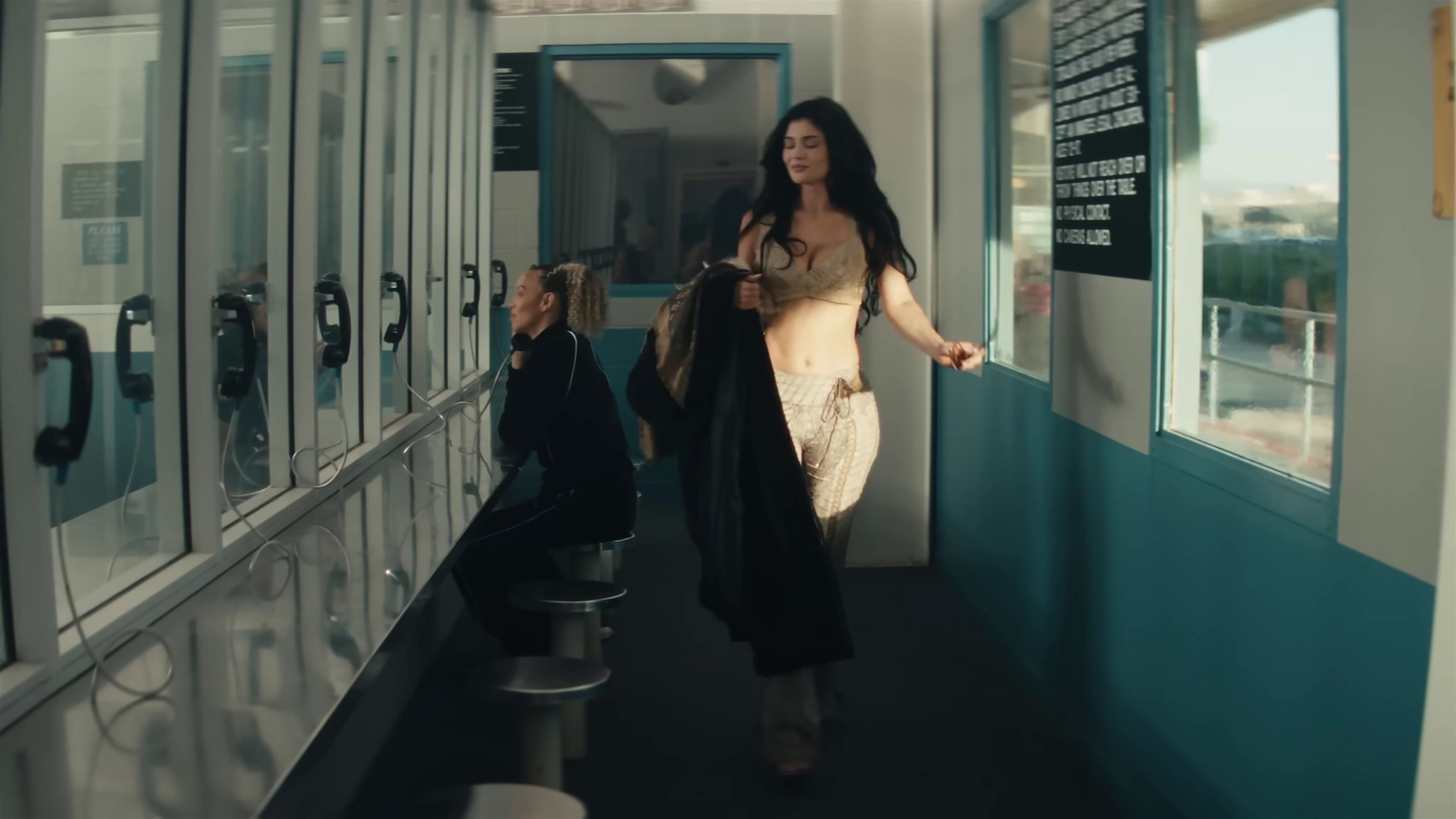 Access_Kardashian_22.jpg