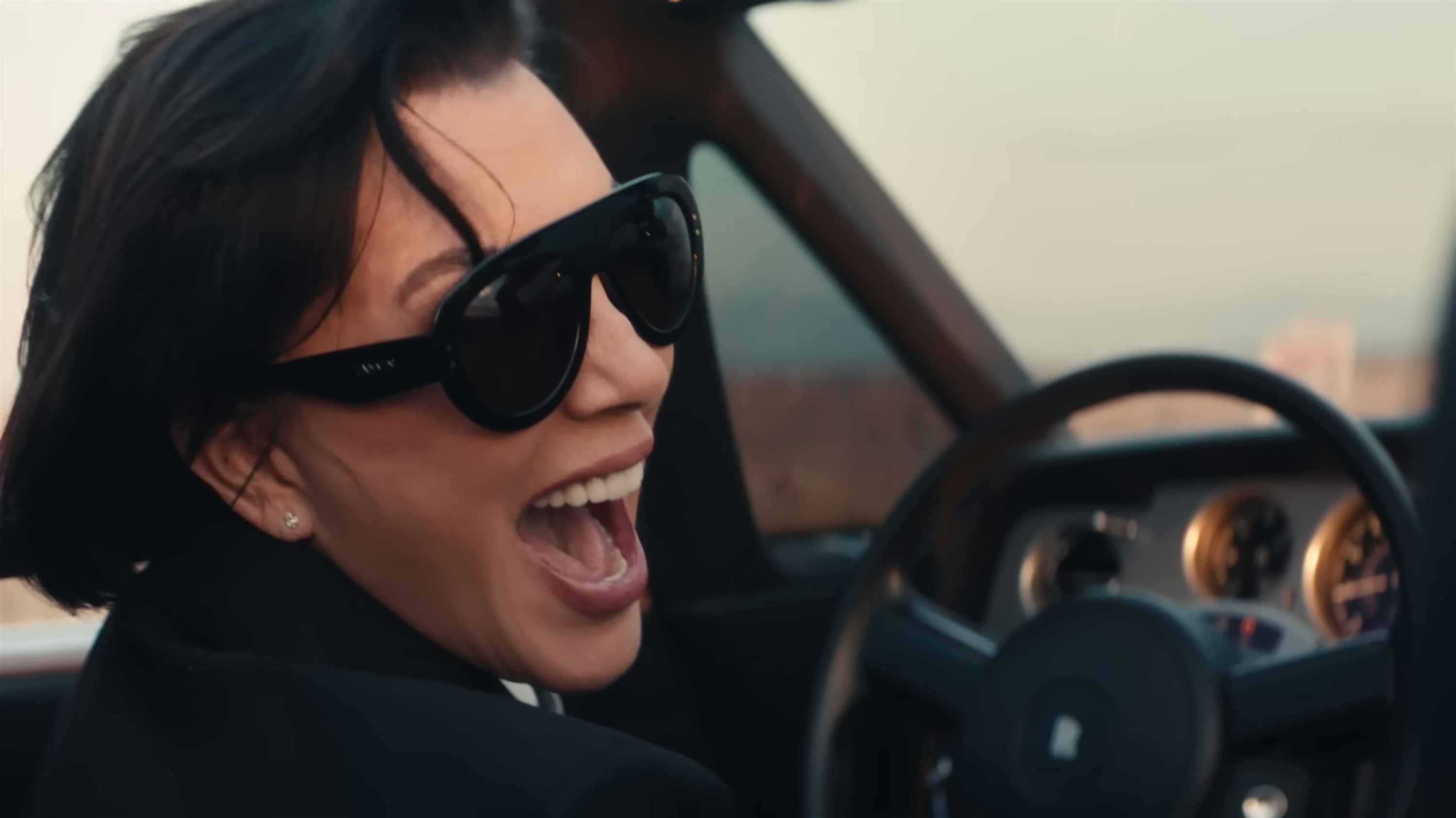 Access_Kardashian_6.jpg