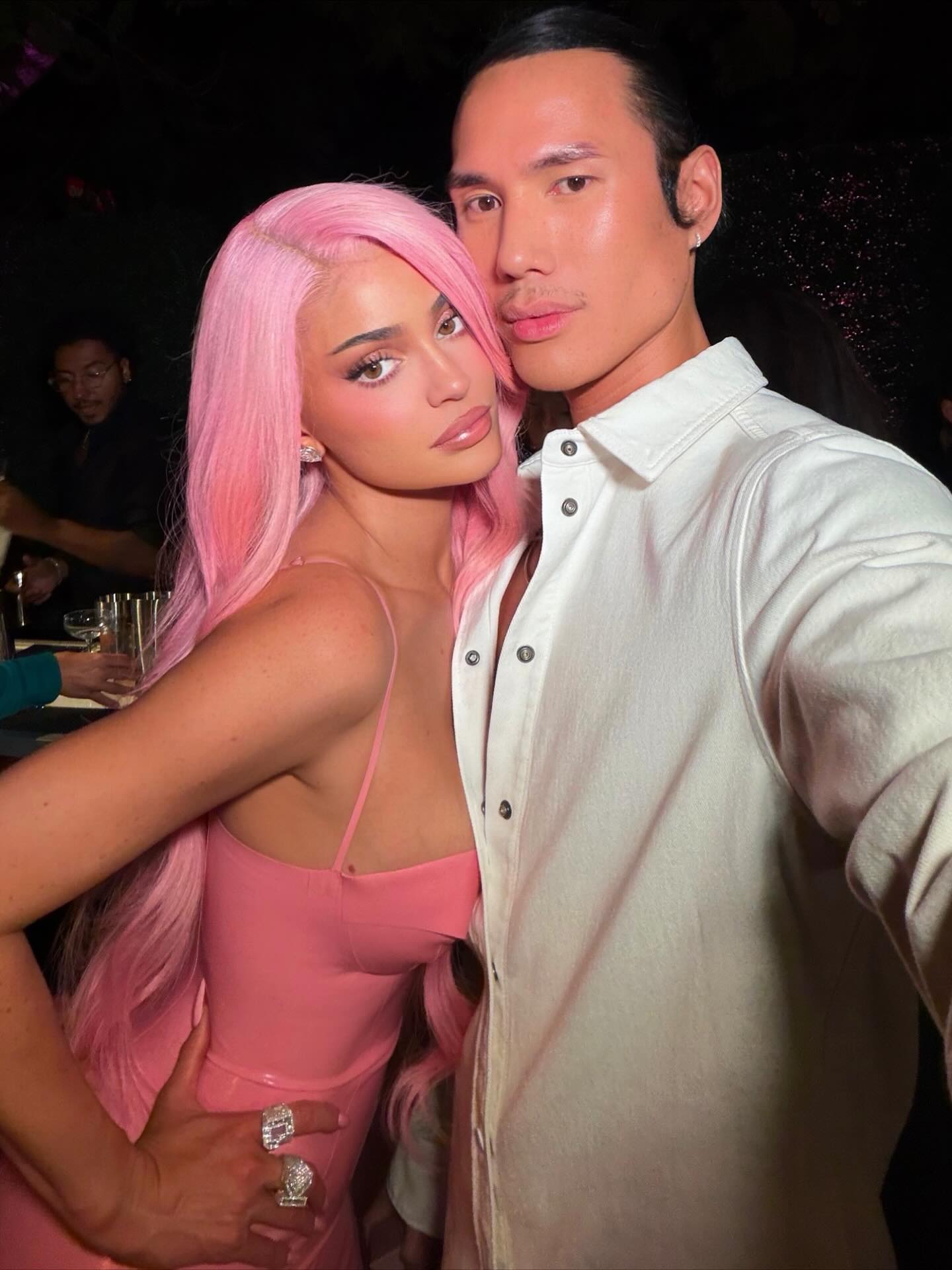 Access_Kardashian_2.jpg