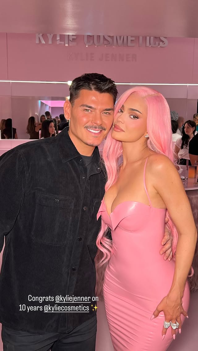 Access_Kardashian_48.jpg