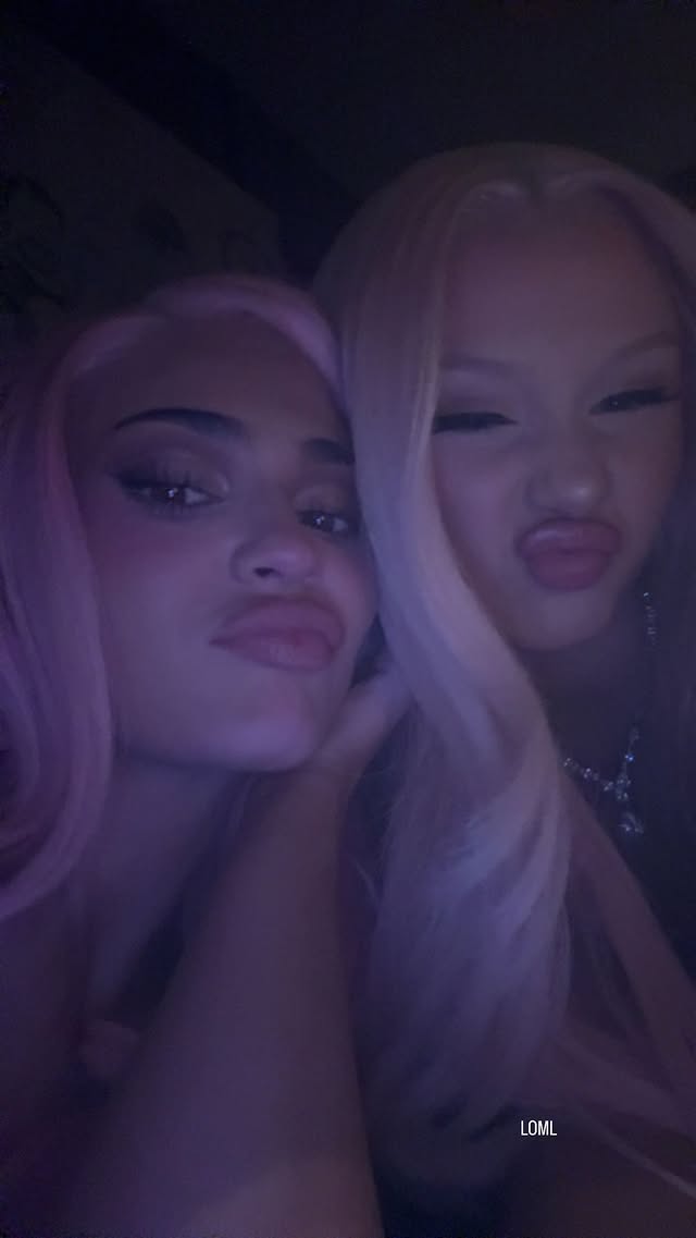 Access_Kardashian_7.jpg
