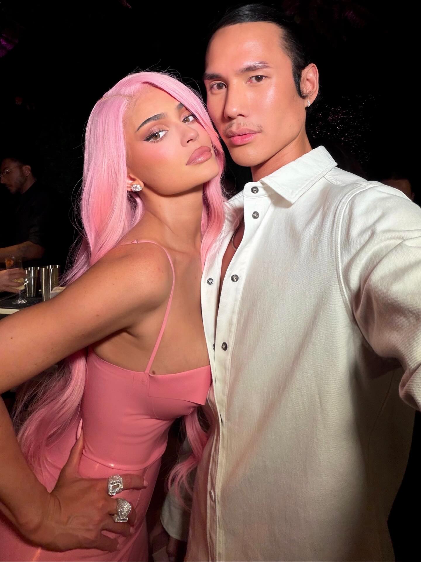 Access_Kardashian_9.jpg