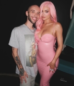 Access_Kardashian_1.jpg