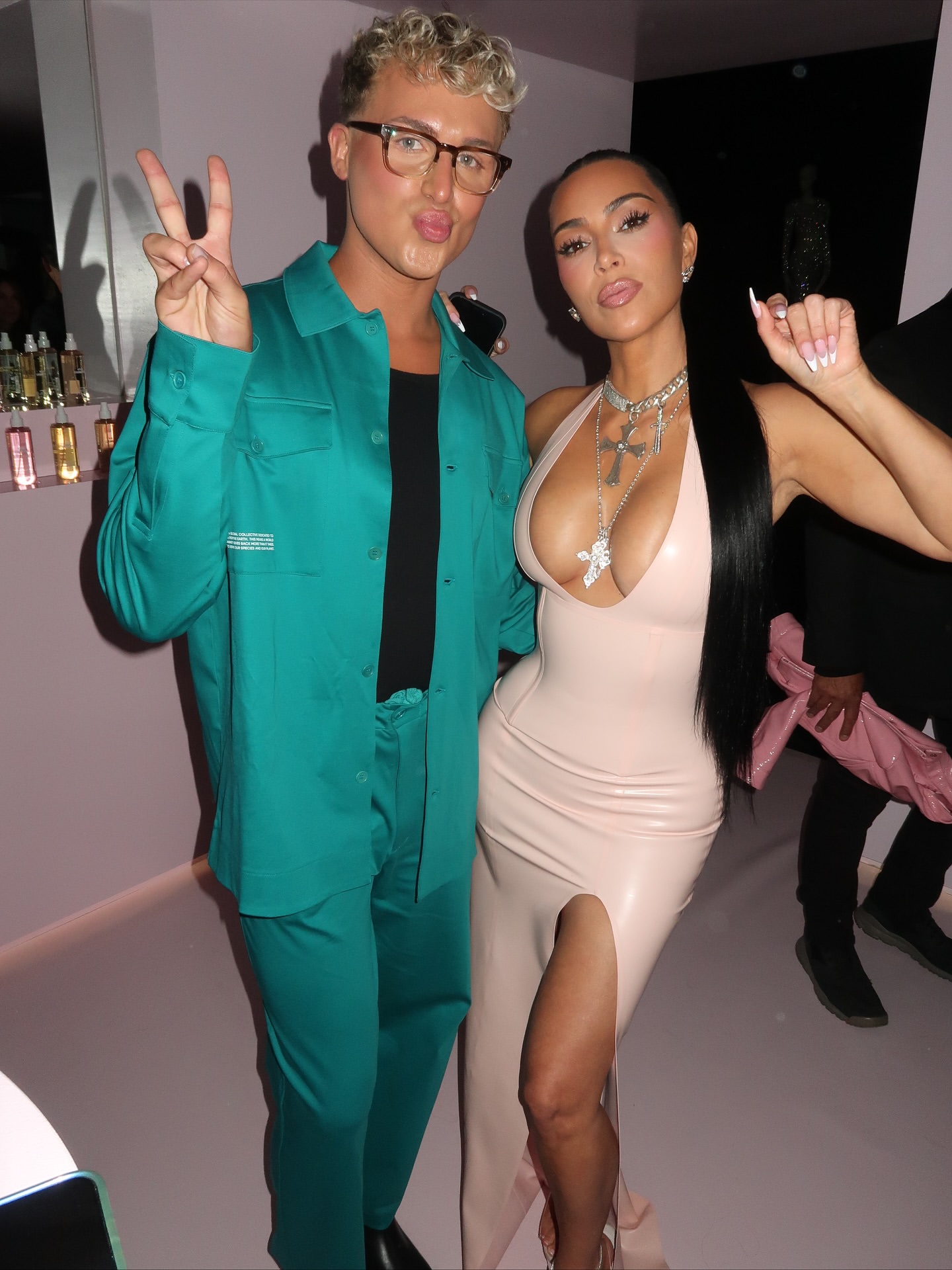 Access_Kardashian_33.jpg