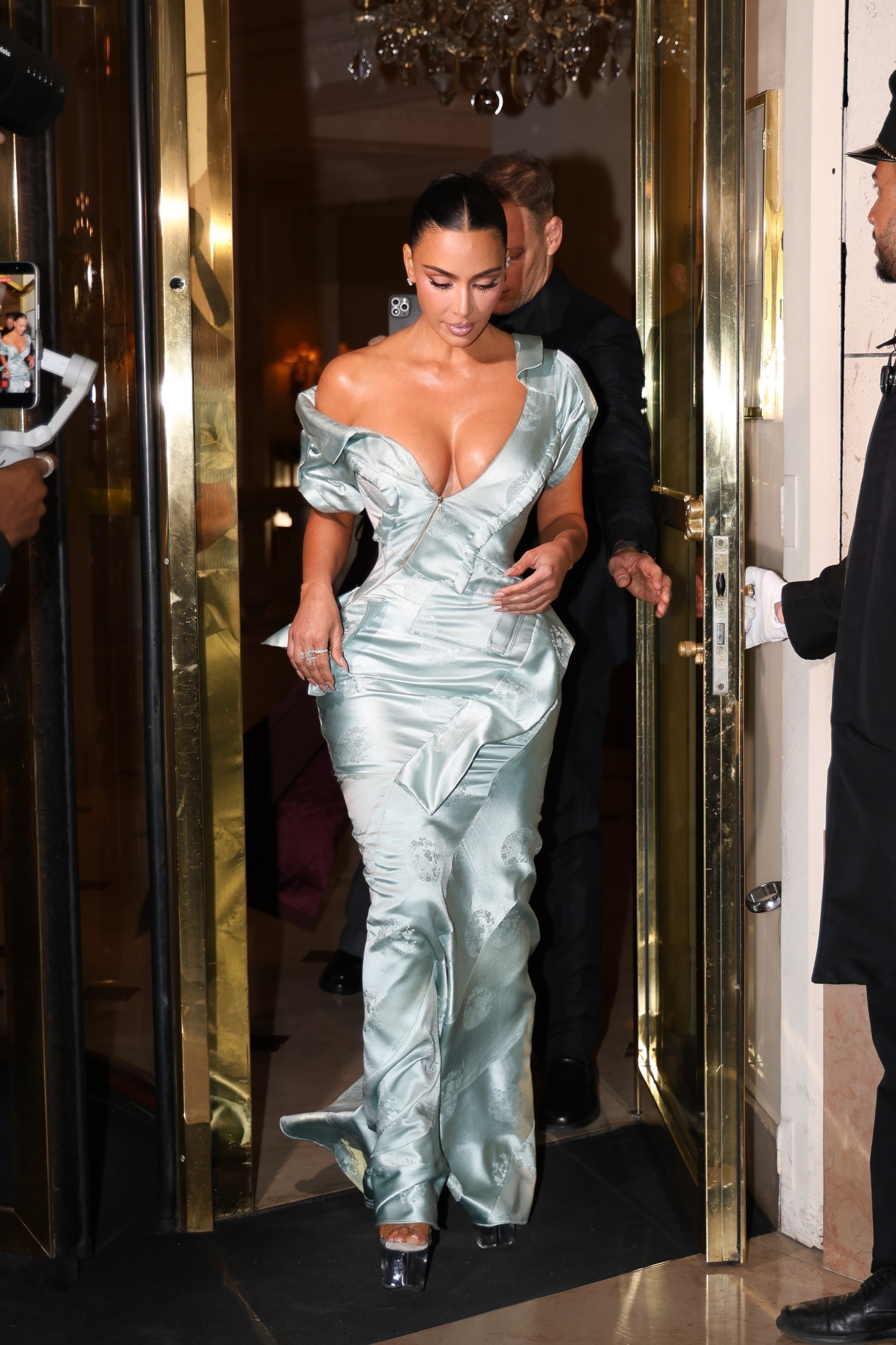 Access_Kardashian_5.jpg