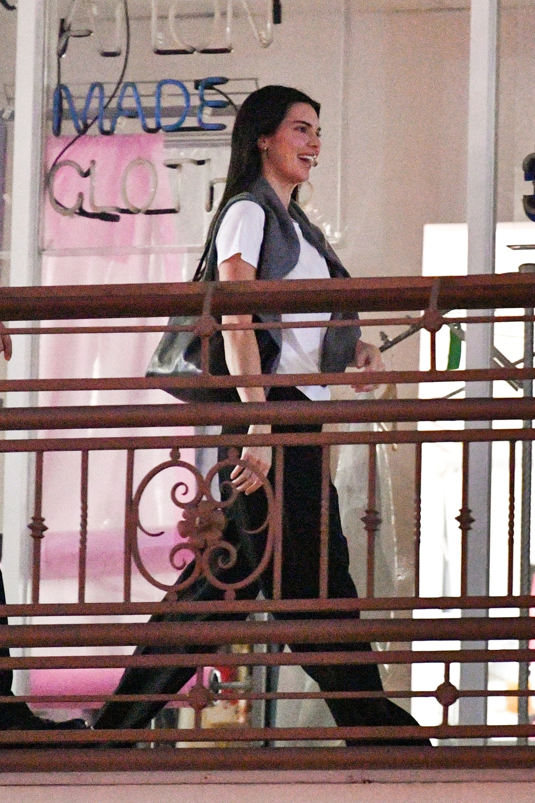 Access_Kardashian_2.jpg